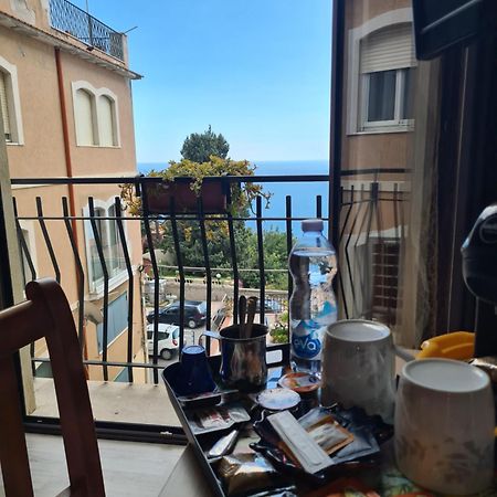 Bella Taormina Bed & Breakfast ภายนอก รูปภาพ