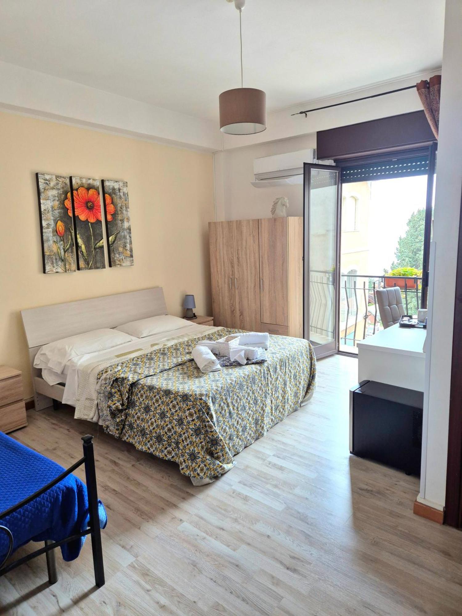 Bella Taormina Bed & Breakfast ภายนอก รูปภาพ